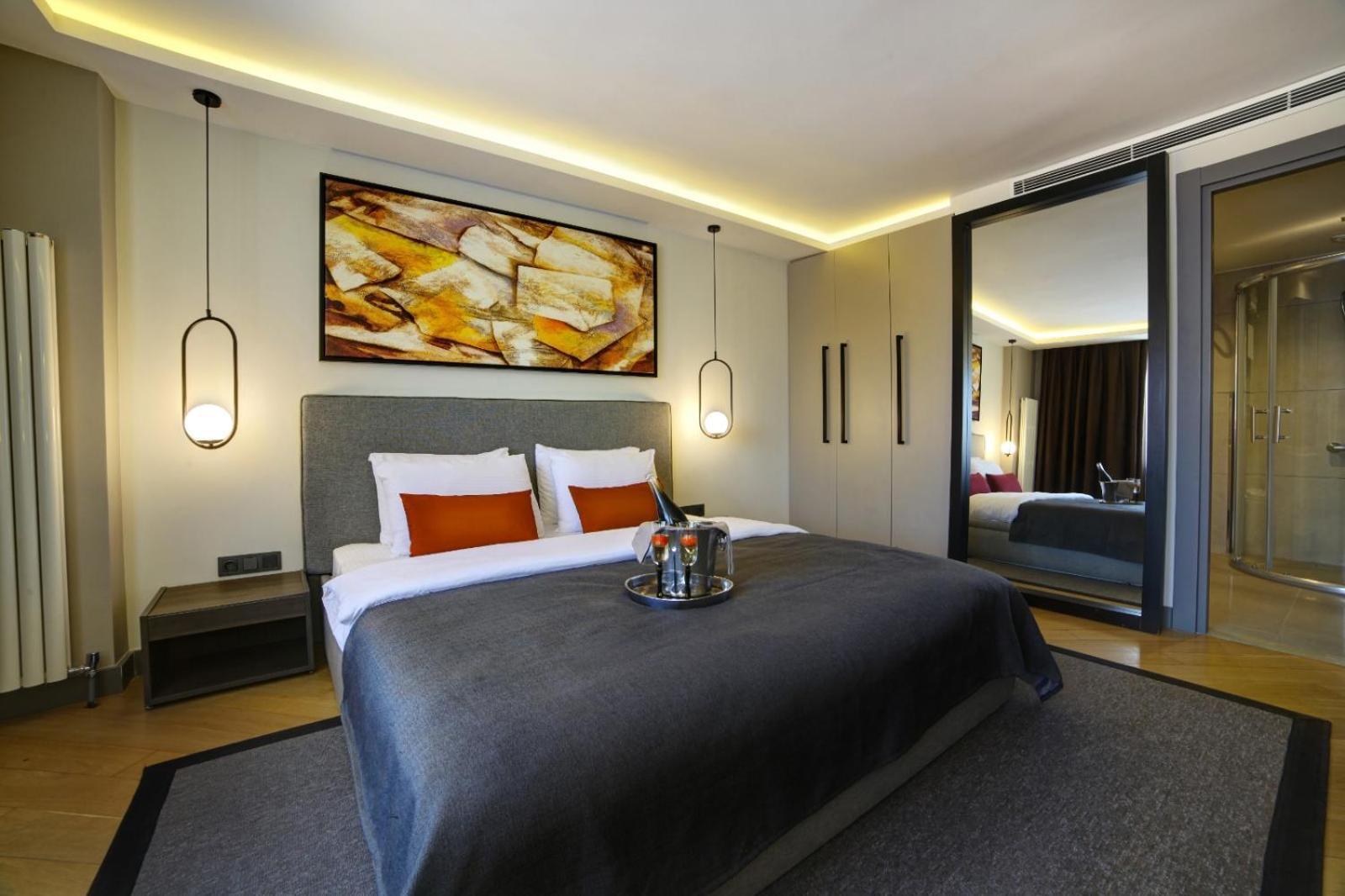 The Capital Hotel 2*